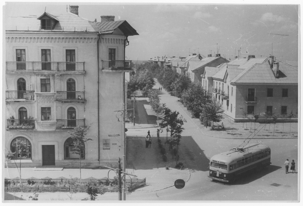 Фото советского владимира. Владимир город 1950. Город Владимир 1960. Улица Горького Владимир история. Владимир город 70-е годы.